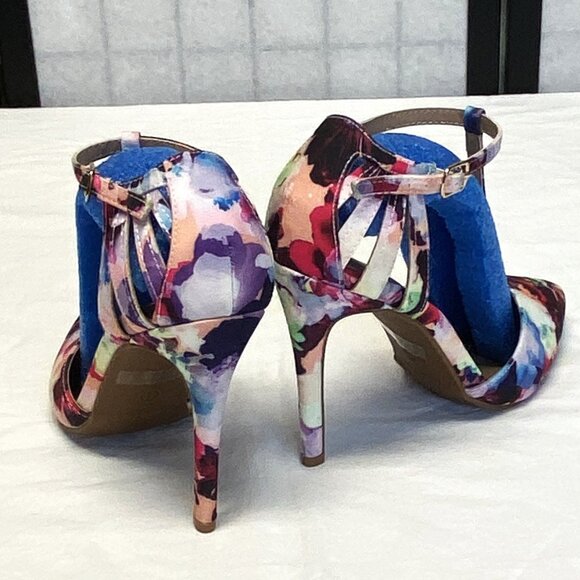 Dream Pairs Oppointed 7.5 Floral T-Strap Closed Toe Stiletto Heel Dress Pumps - Picture 6 of 12